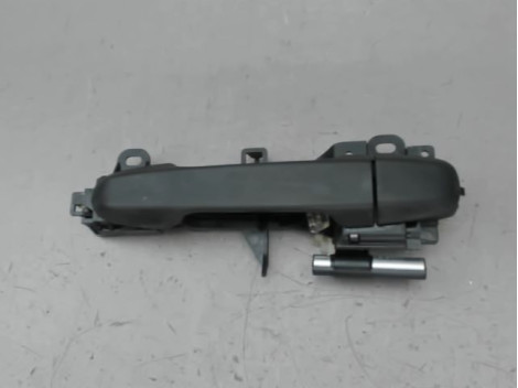 POIGNEE EXTERIEURE PORTE AVANT DROIT TOYOTA YARIS