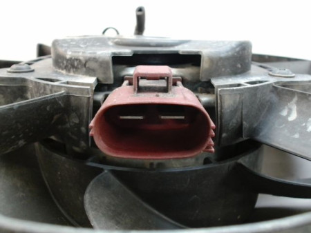 MOTEUR VENTILATEUR RADIATEUR FORD FIESTA