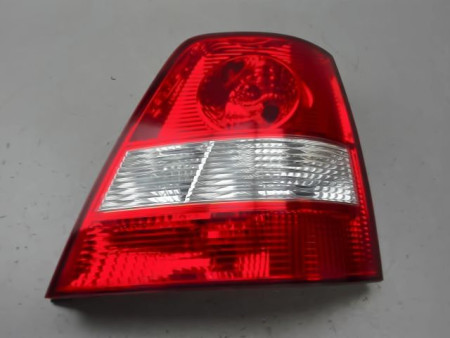FEU ARRIERE DROIT KIA SORENTO