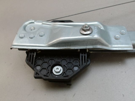 MECANISME LEVE-GLACE AVANT GAUCHE DACIA SANDERO