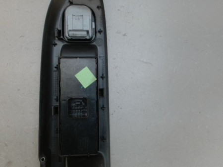 COMMANDE LEVE-GLACE PORTE AVG VOLKSWAGEN GOLF PLUS 05-09