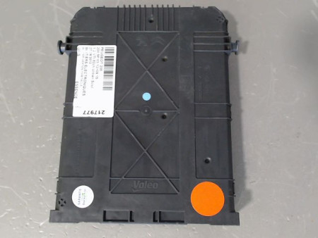 BOITIER GESTION HABITACLE PEUGEOT 208 12-15