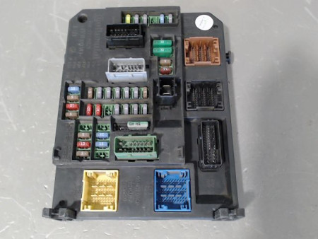 BOITIER GESTION HABITACLE CITROEN C4 II 10-15