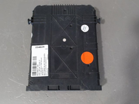 BOITIER GESTION HABITACLE PEUGEOT 308 II 13-17