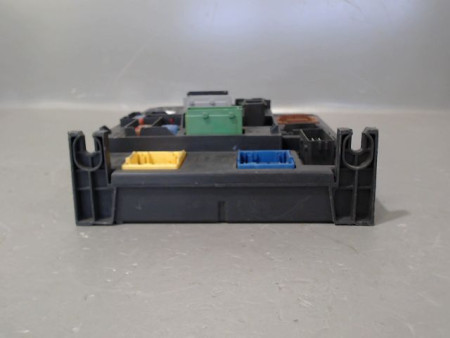 BOITIER GESTION HABITACLE CITROEN C4 II 10-15