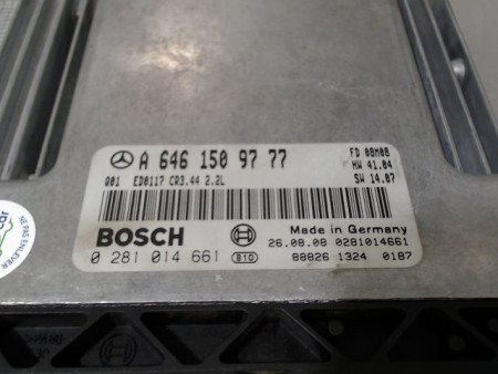 CALCULATEUR MOTEUR MERCEDES CLASSE CLC 08-12
