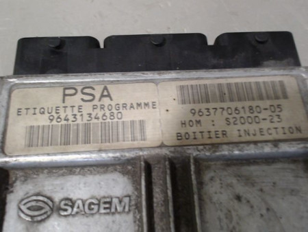 CALCULATEUR MOTEUR PEUGEOT 206 98-09