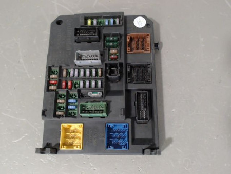BOITIER GESTION HABITACLE PEUGEOT 508 11-14