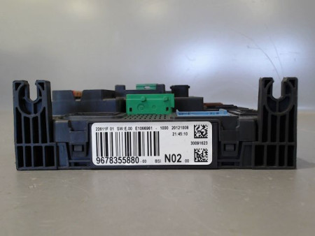 BOITIER GESTION HABITACLE PEUGEOT 208 12-15