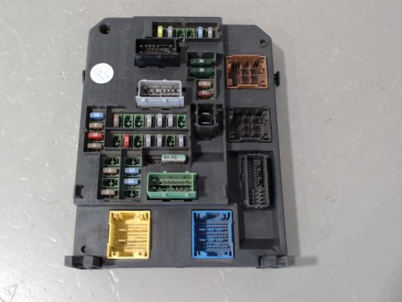 BOITIER GESTION HABITACLE CITROEN C4