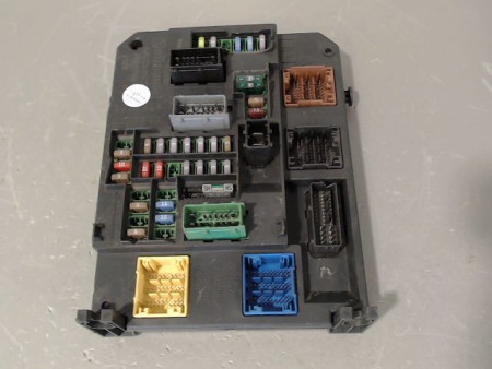 BOITIER GESTION HABITACLE PEUGEOT 508