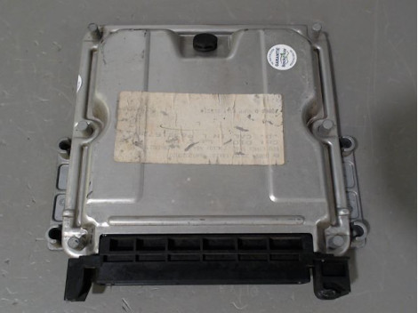 CALCULATEUR MOTEUR PEUGEOT 406