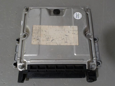 CALCULATEUR MOTEUR PEUGEOT 406