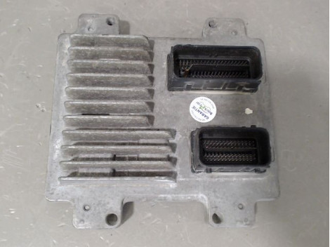 CALCULATEUR MOTEUR OPEL CORSA