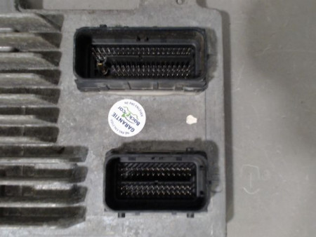 CALCULATEUR MOTEUR OPEL CORSA