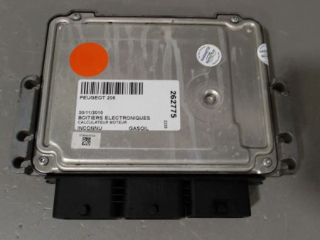 CALCULATEUR MOTEUR PEUGEOT 206