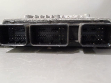 CALCULATEUR MOTEUR FORD FUSION