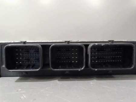 CALCULATEUR MOTEUR PEUGEOT 206